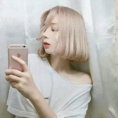 我跟踪猫 海报